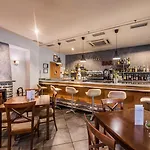 Virginia Hotel 4*