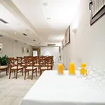 Virginia Hotel 4*