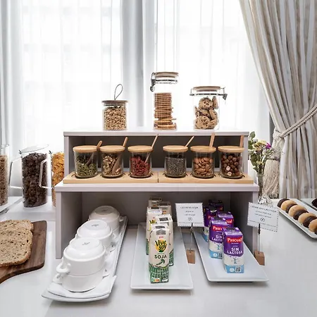 Virginia Hotel 4*