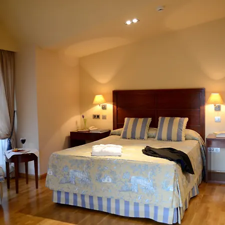 Virginia Hotel Sabiñánigo