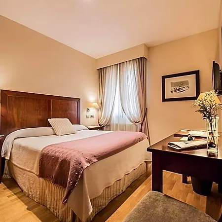 Hotel Virginia 4*